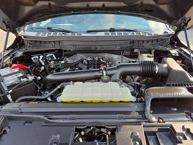 Used 2026 Ford F150 Tremor w/ Equipment Group 402B MID AWD/4WD image 38