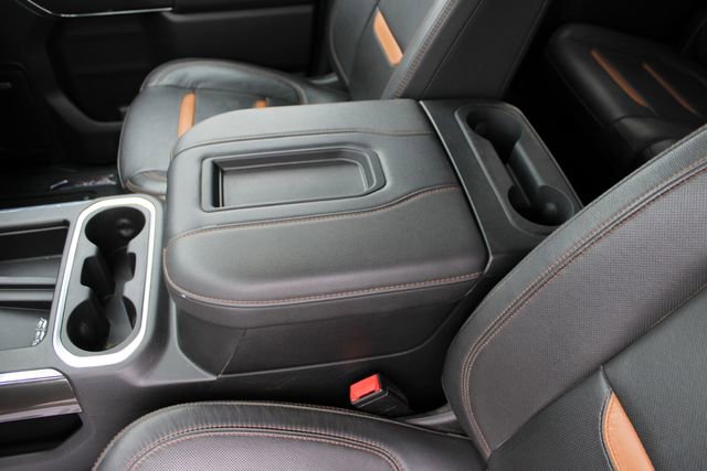 Used 2022 GMC Sierra 2500 AT4 w/ AT4 Preferred Package image 18