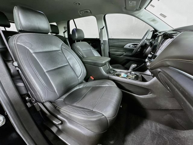 Used 2018 Chevrolet Traverse LT FWD image 29