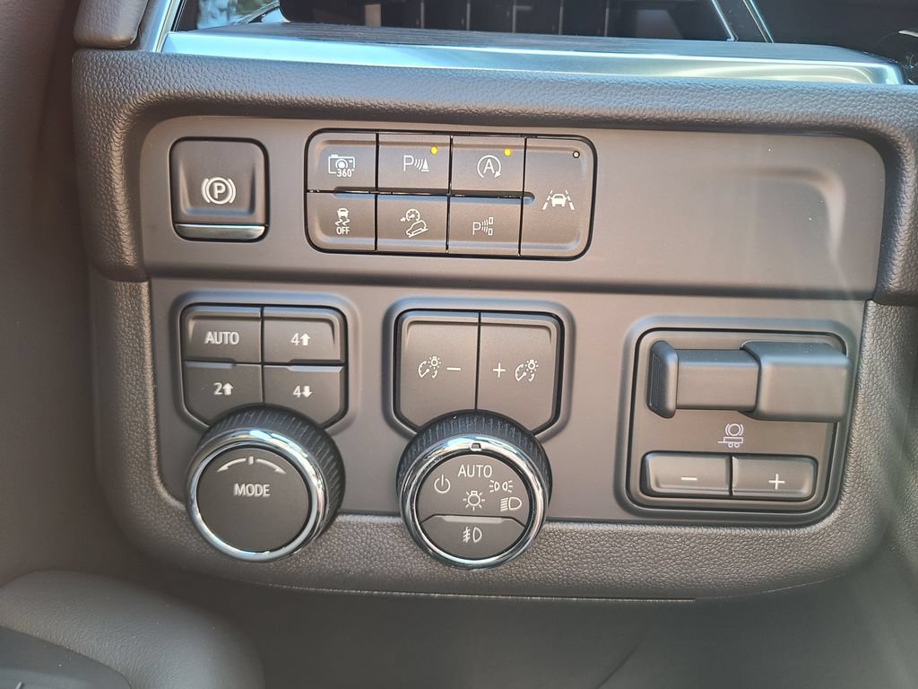 New 2026 Chevrolet Tahoe LT w/ Comfort Package AWD/4WD image 30