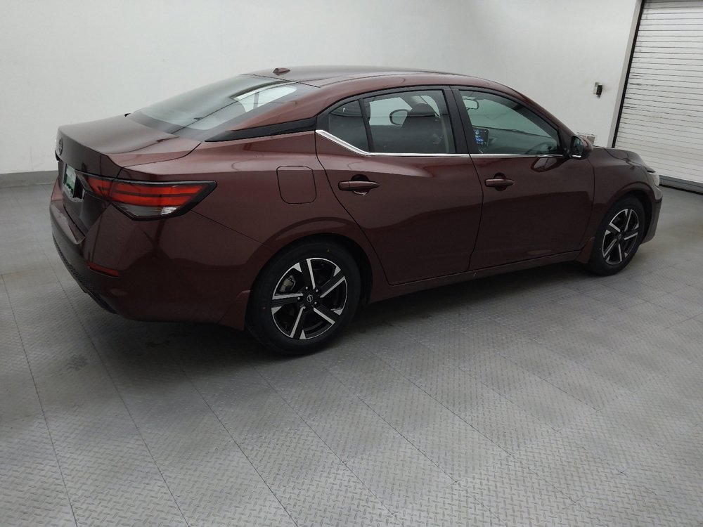 Used 2025 Nissan Sentra SV FWD image 10