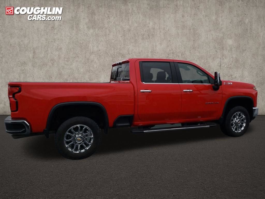 Used 2024 Chevrolet Silverado 2500 LTZ w/ LTZ Premium Package AWD/4WD image 6