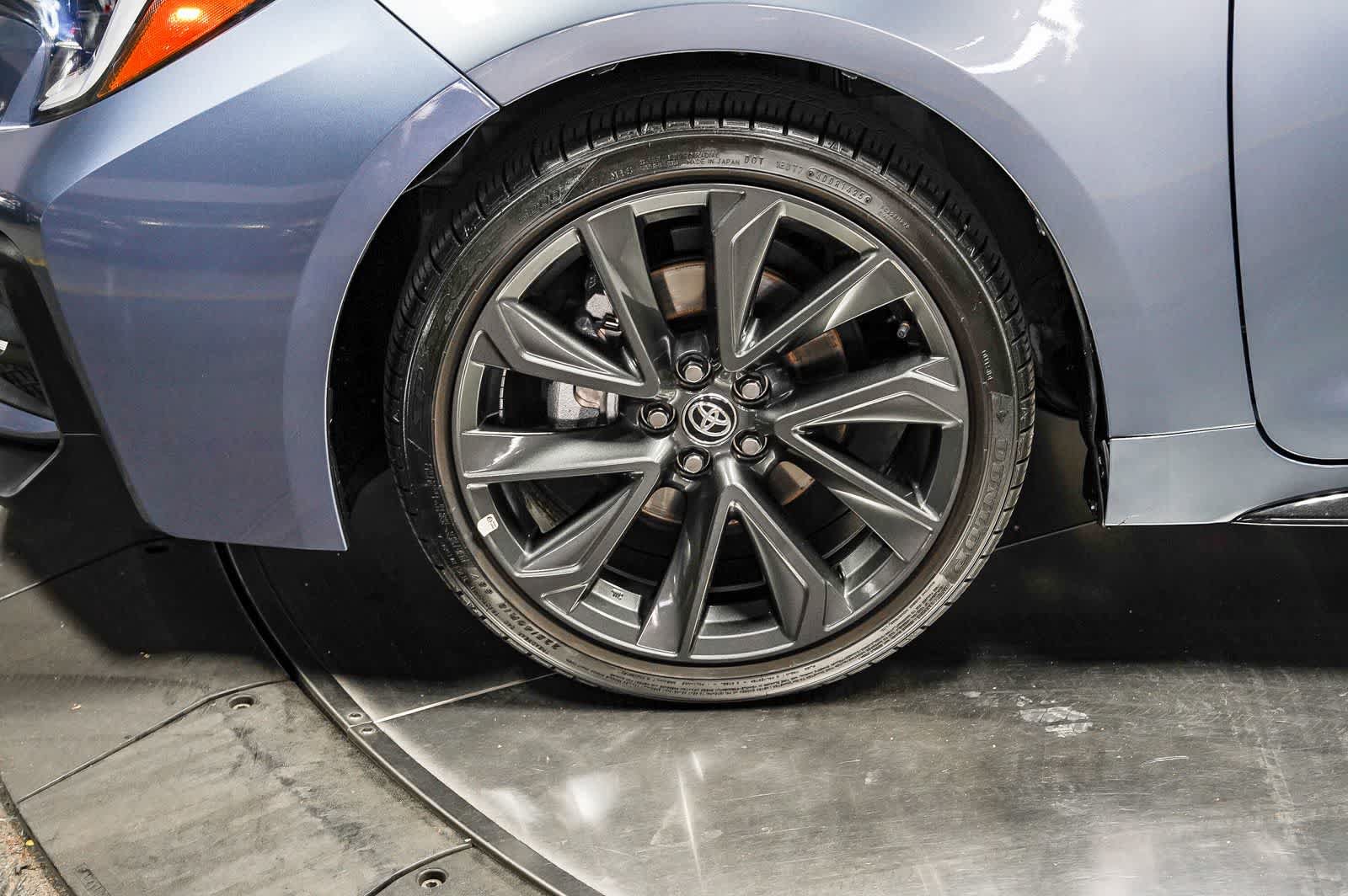 Used 2025 Toyota Corolla SE FWD image 9