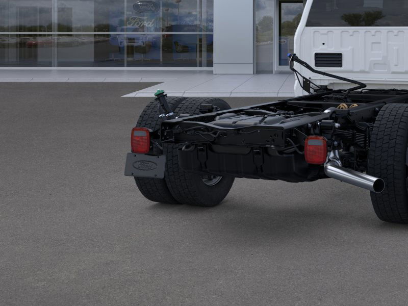 New 2025 Ford F450 XL w/ XL Chrome Package image 21