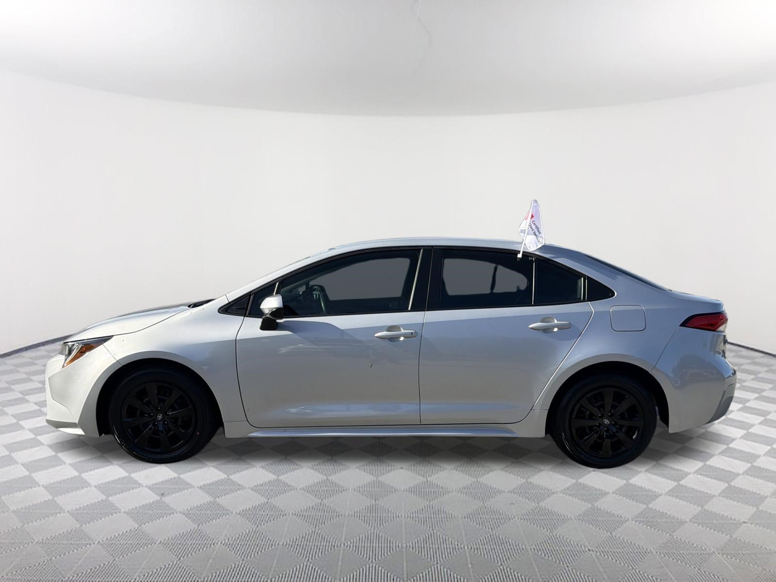 Certified 2024 Toyota Corolla LE FWD image 14