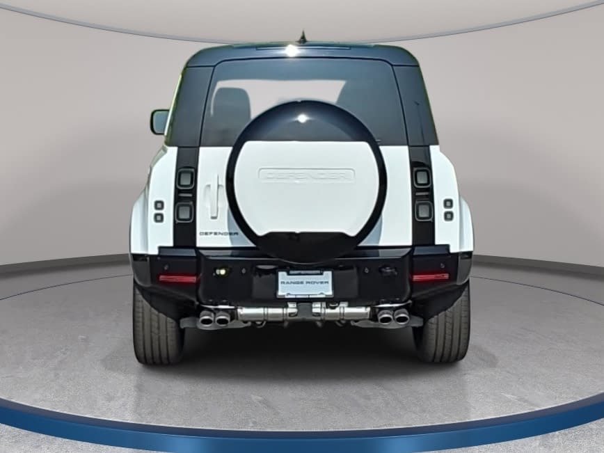 New 2026 Land Rover Defender 110 X-Dynamic SE AWD/4WD image 6