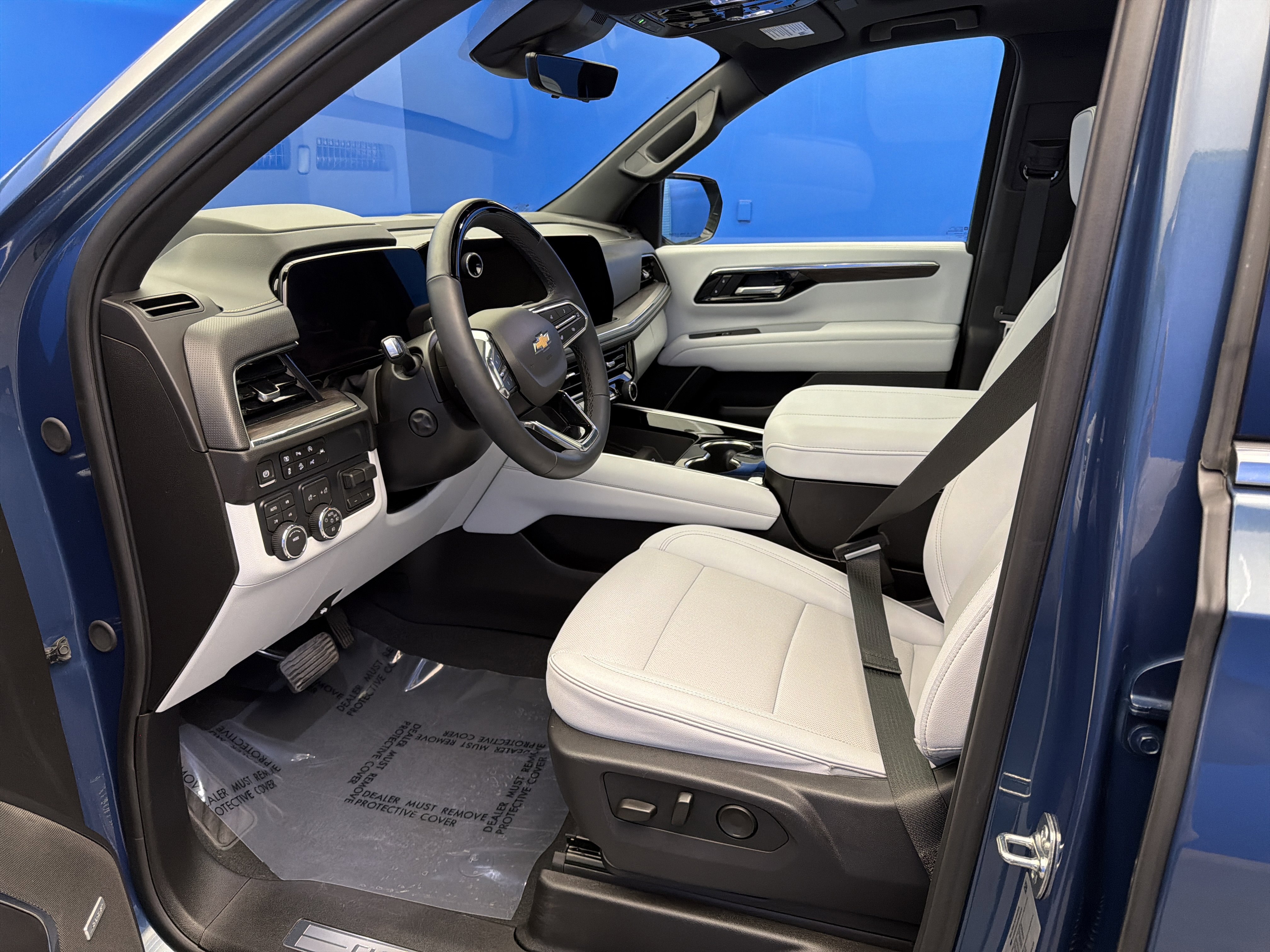 Used 2026 Chevrolet Tahoe Premier image 13