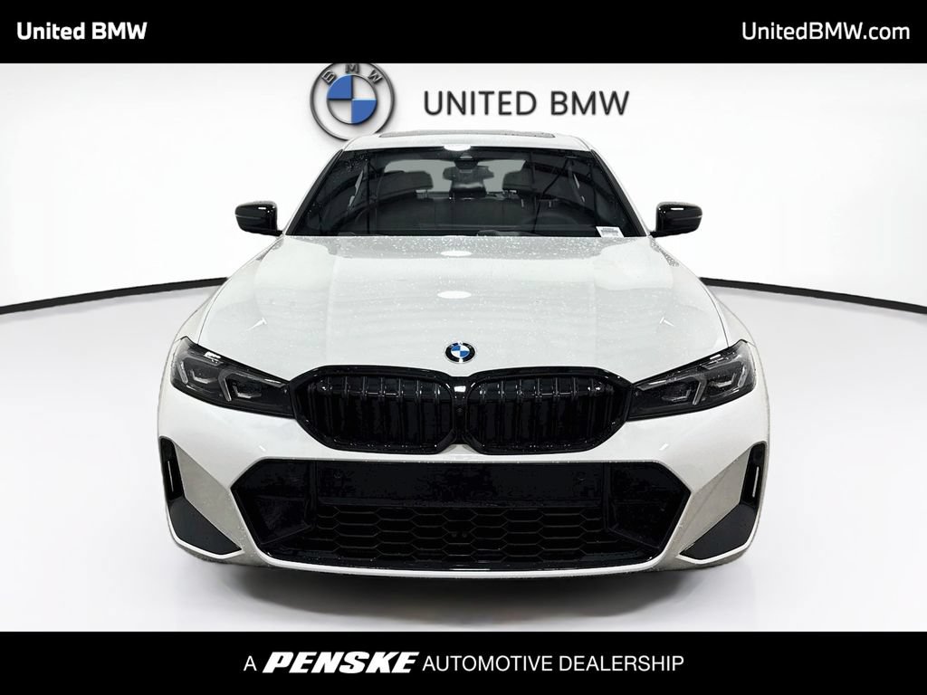 New 2026 BMW 330i Sedan w/ M Sport Package RWD image 2