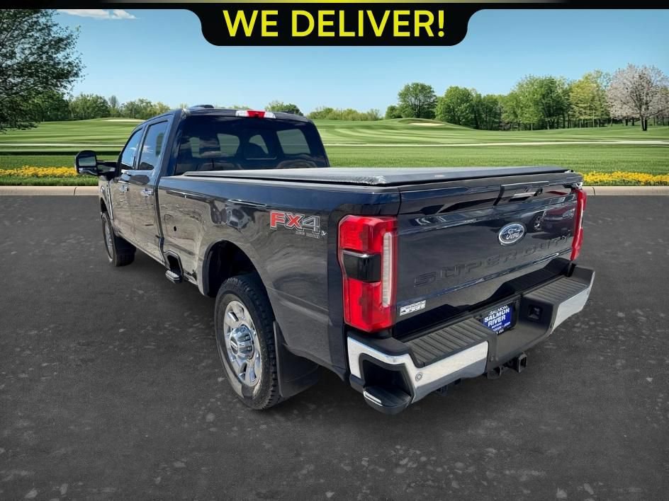 Used 2023 Ford F350 Lariat w/ Lariat Ultimate Package AWD/4WD image 7