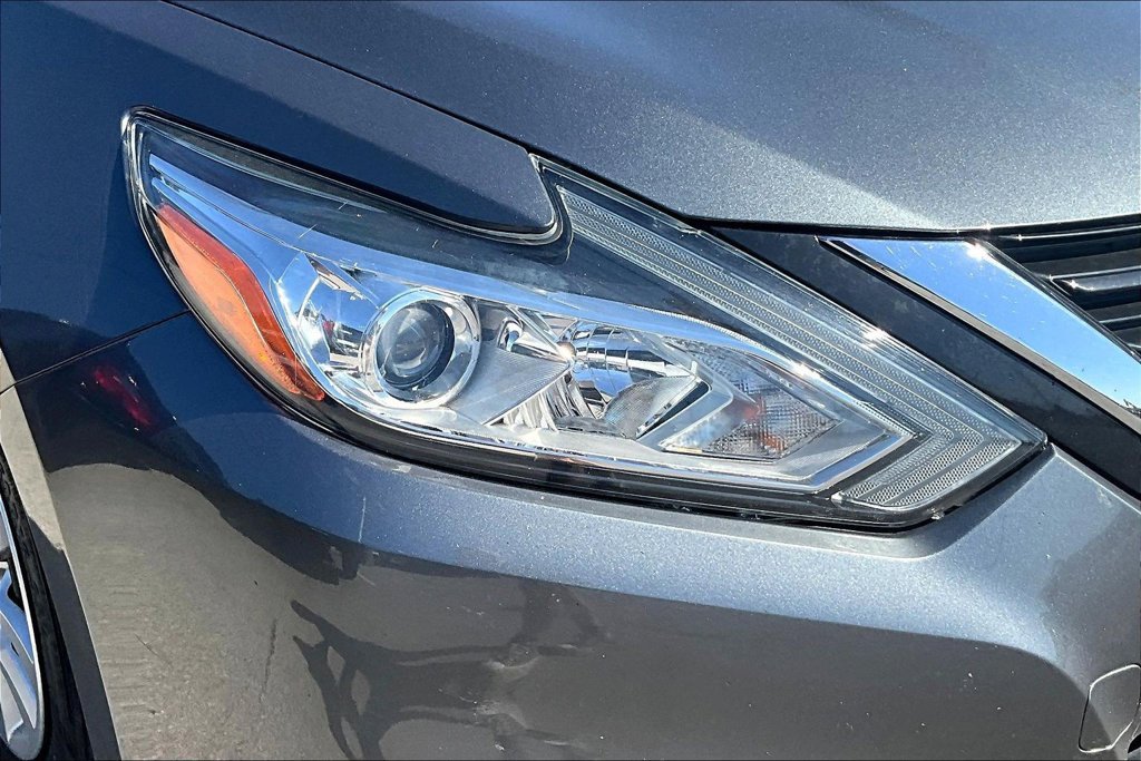Used 2018 Nissan Altima 2.5 S w/ S Convenience Package FWD image 31