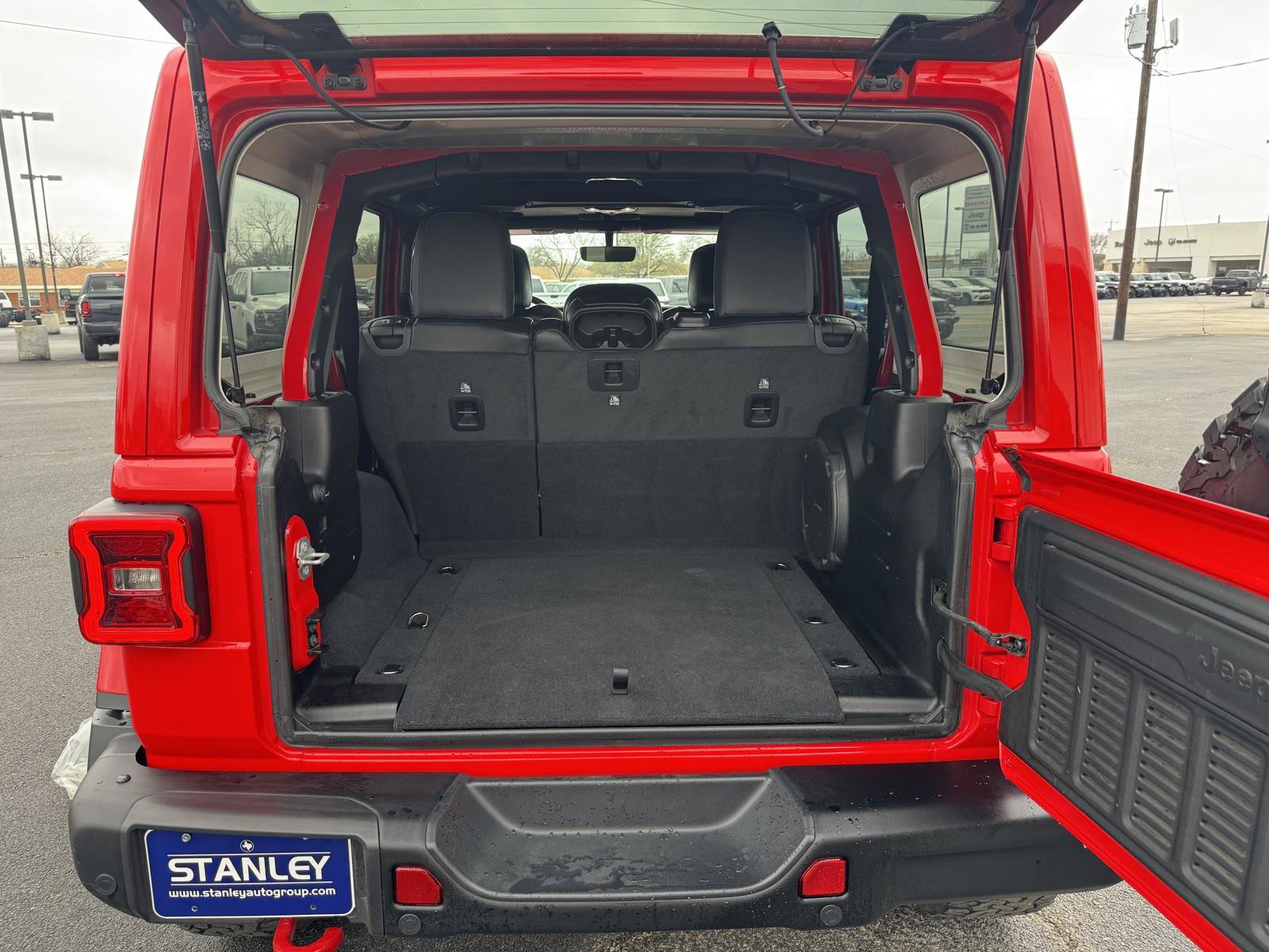 Used 2021 Jeep Wrangler Unlimited Rubicon image 30