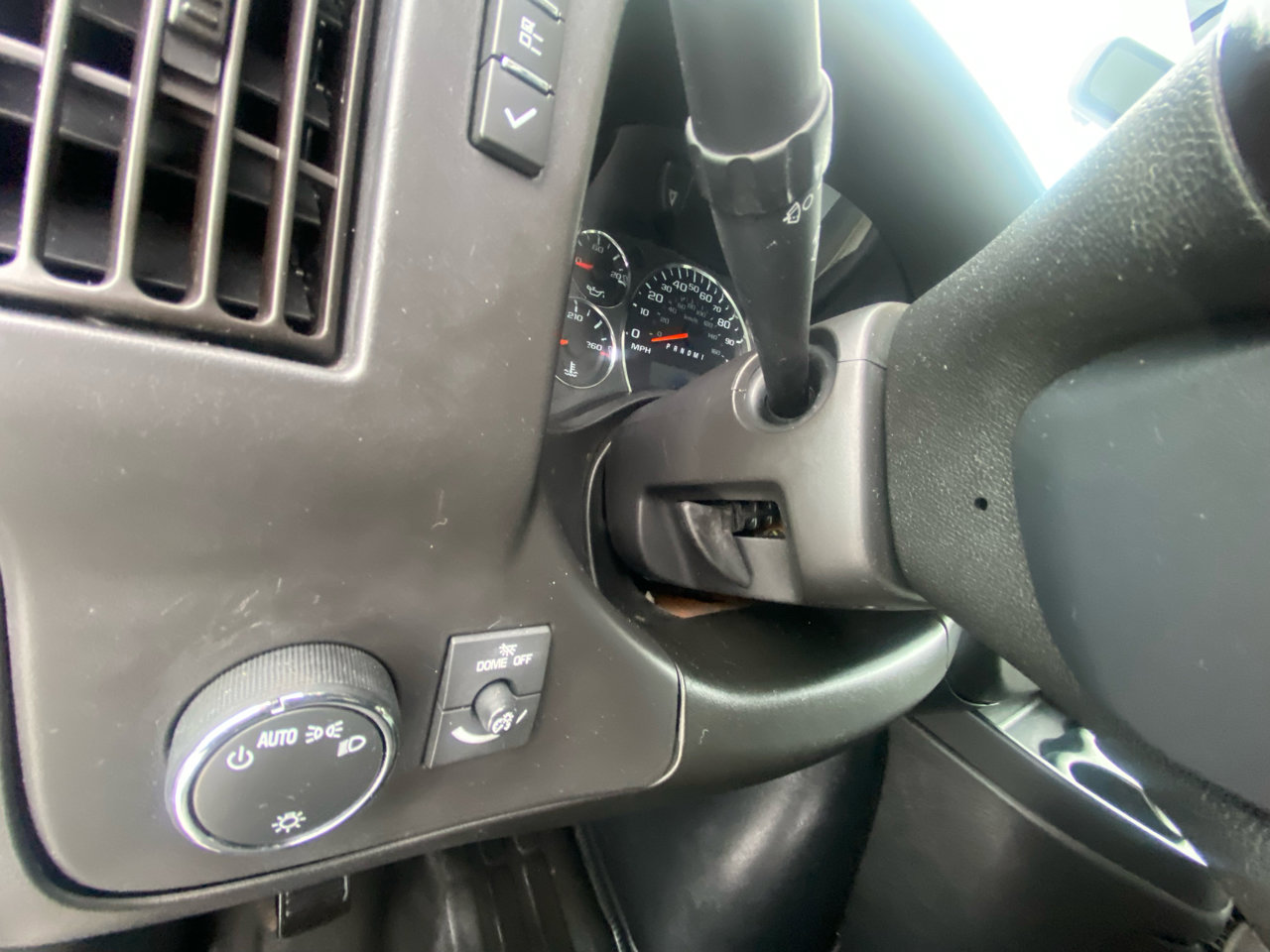 Used 2021 Chevrolet Express 3500 w/ Power Convenience Package image 26