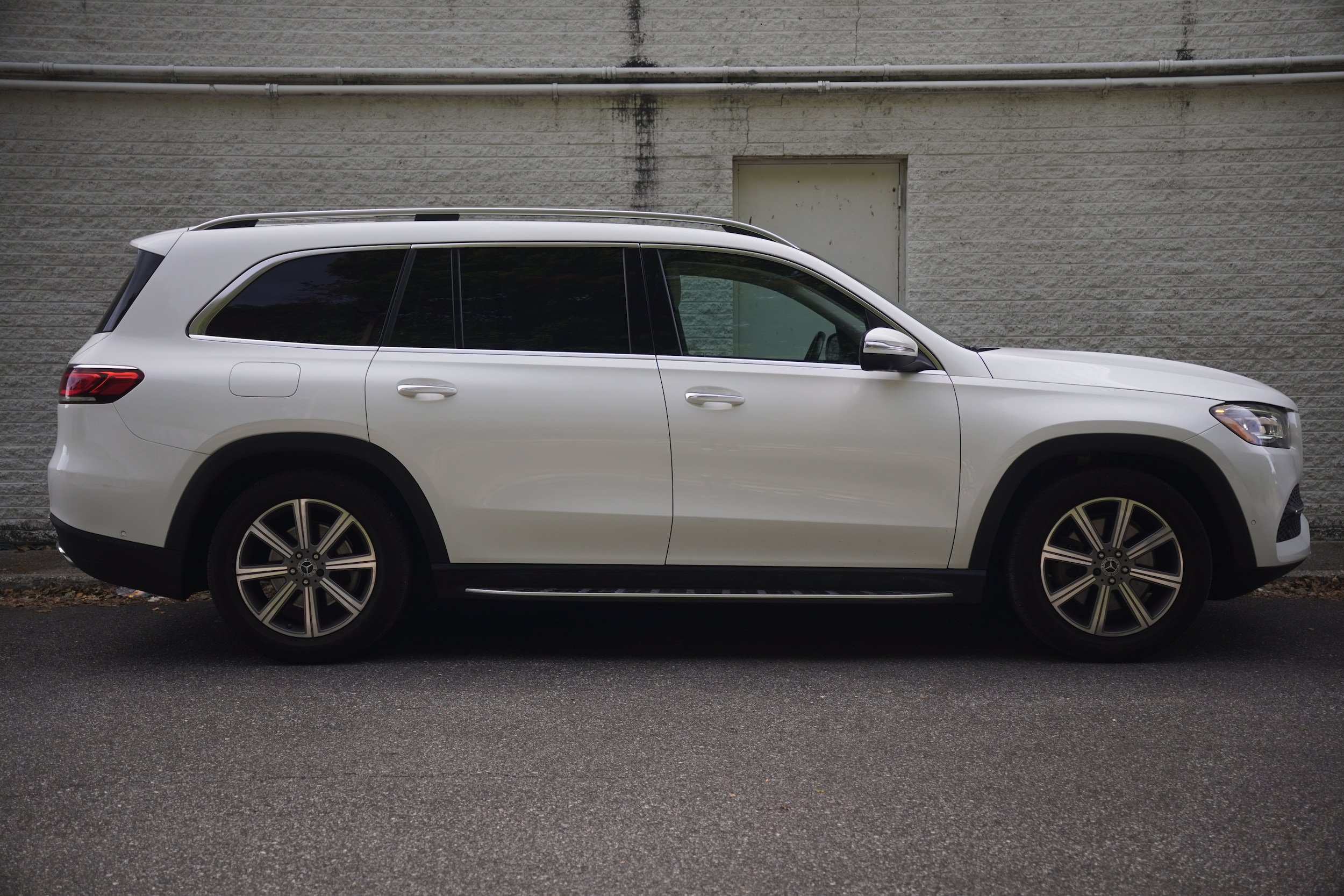 Used 2021 Mercedes-Benz GLS 450 4MATIC image 9