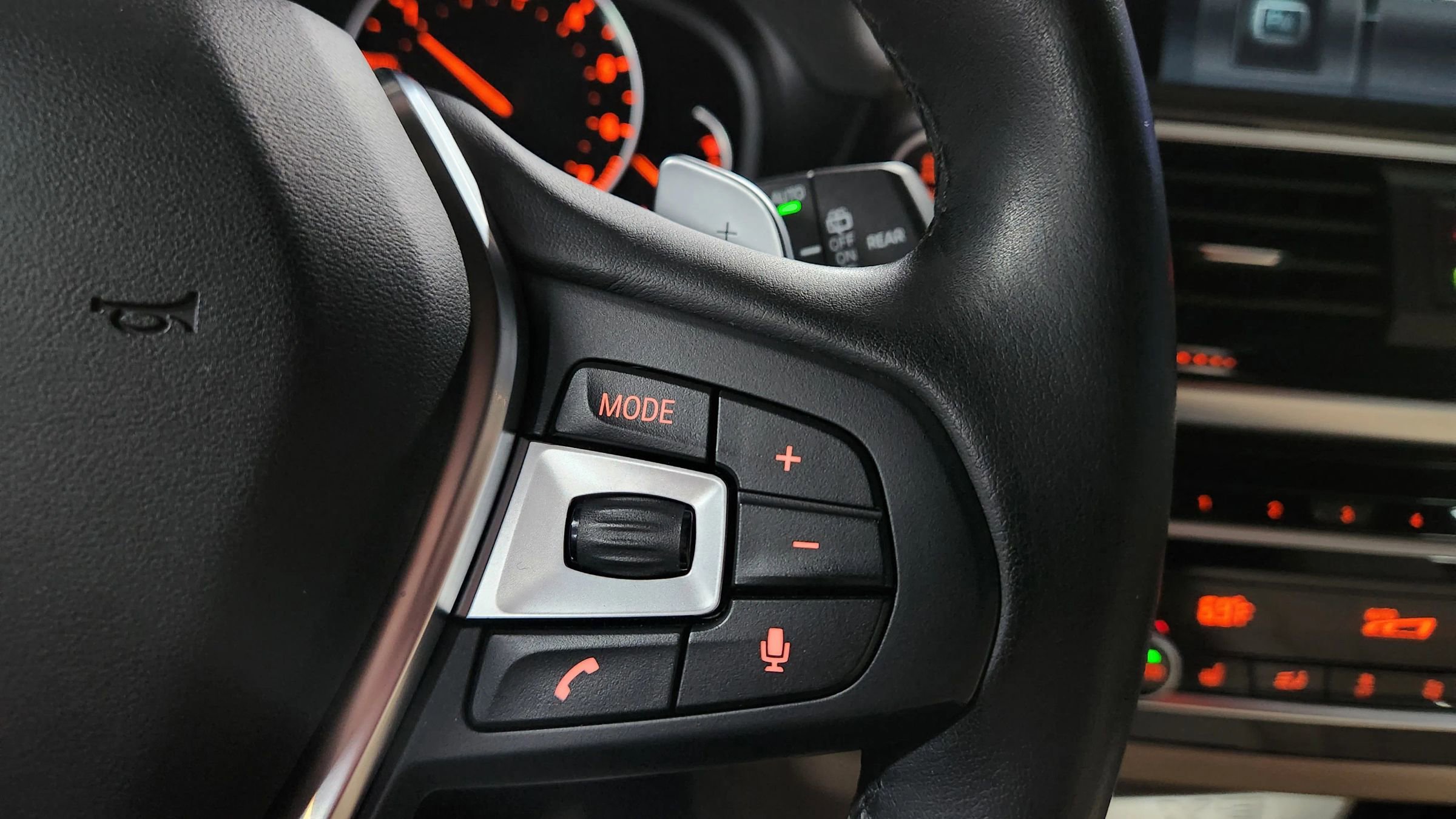 Used 2019 BMW X3 xDrive30i w/ Driving Assistance Package image 31