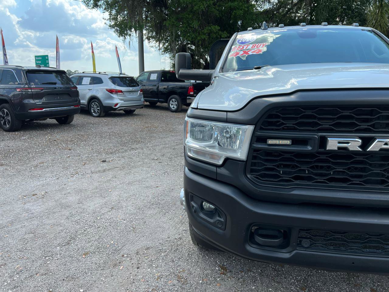 Used 2020 RAM 3500 Tradesman AWD/4WD image 9