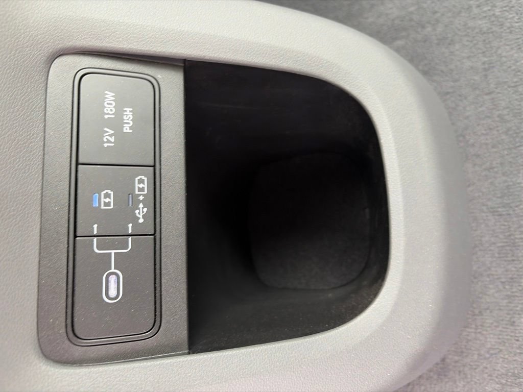 Used 2026 Hyundai Ioniq 5 Limited AWD/4WD image 18
