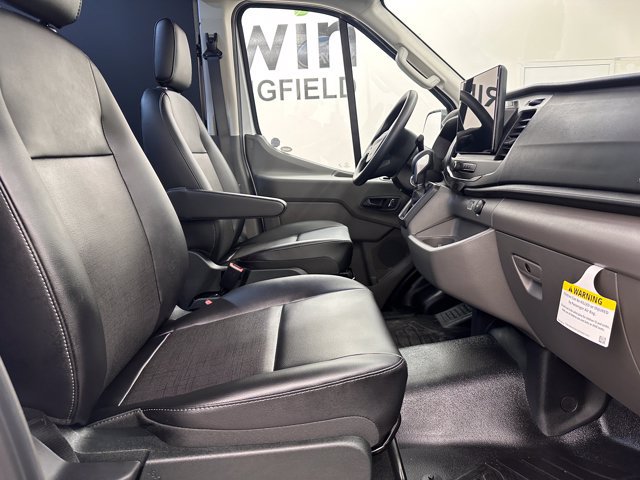 New 2026 Ford Transit 250 148 Medium Roof Extended AWD w/ Load Area Protection Package image 9