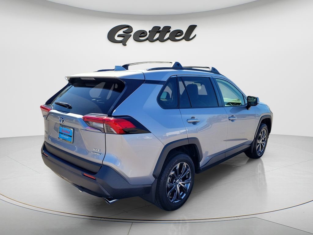 Certified 2023 Toyota RAV4 XLE Premium image 12