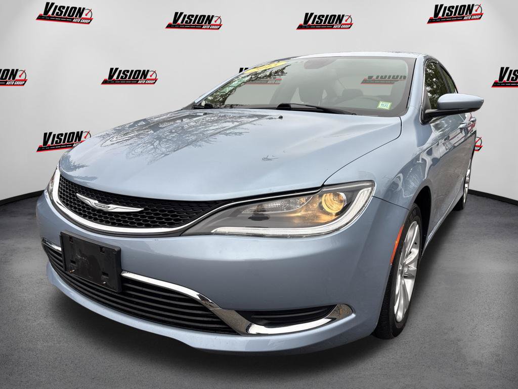 Used 2015 Chrysler 200 Limited w/ Convenience Group
