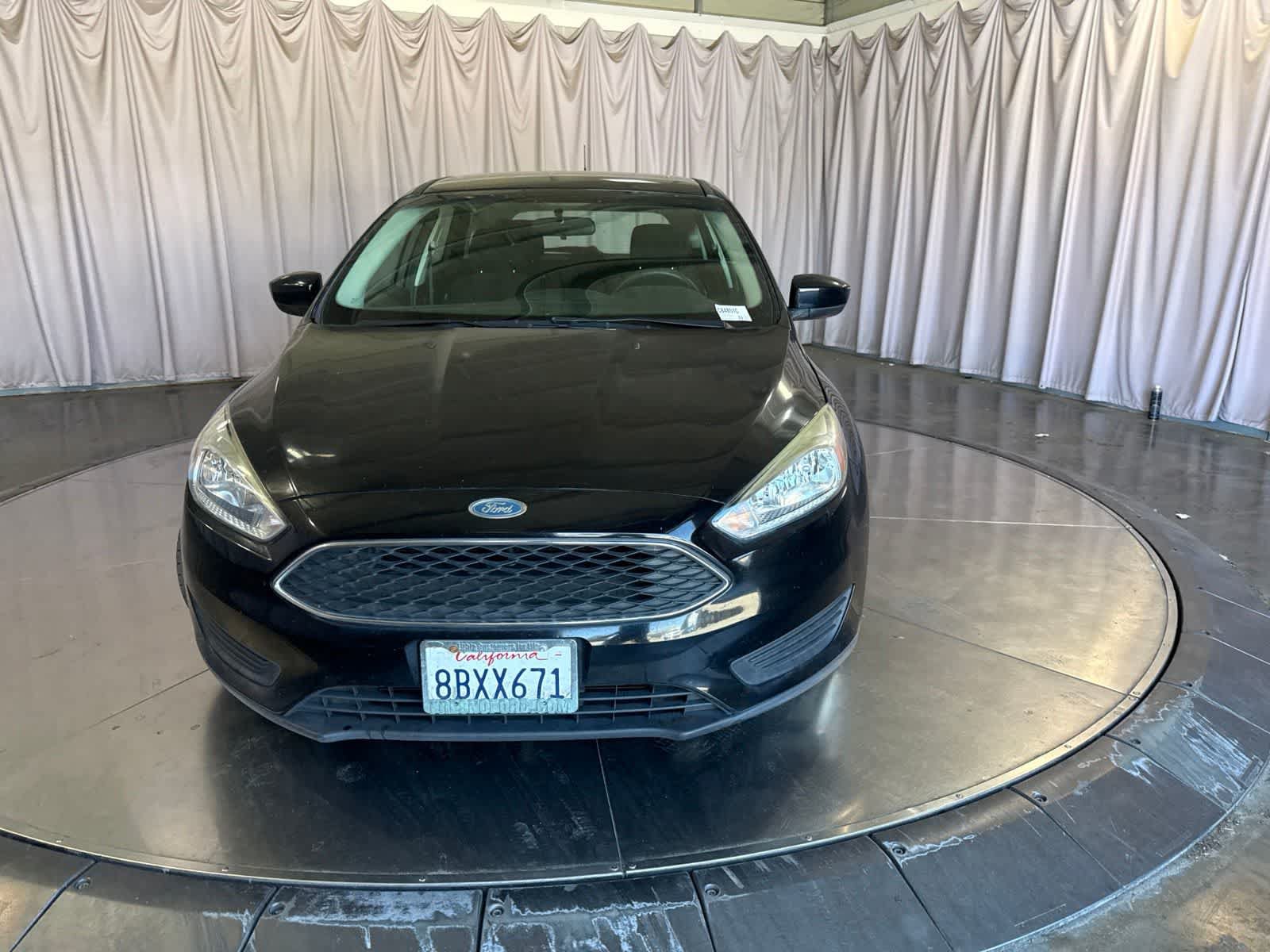 Used 2018 Ford Focus SE FWD video 2