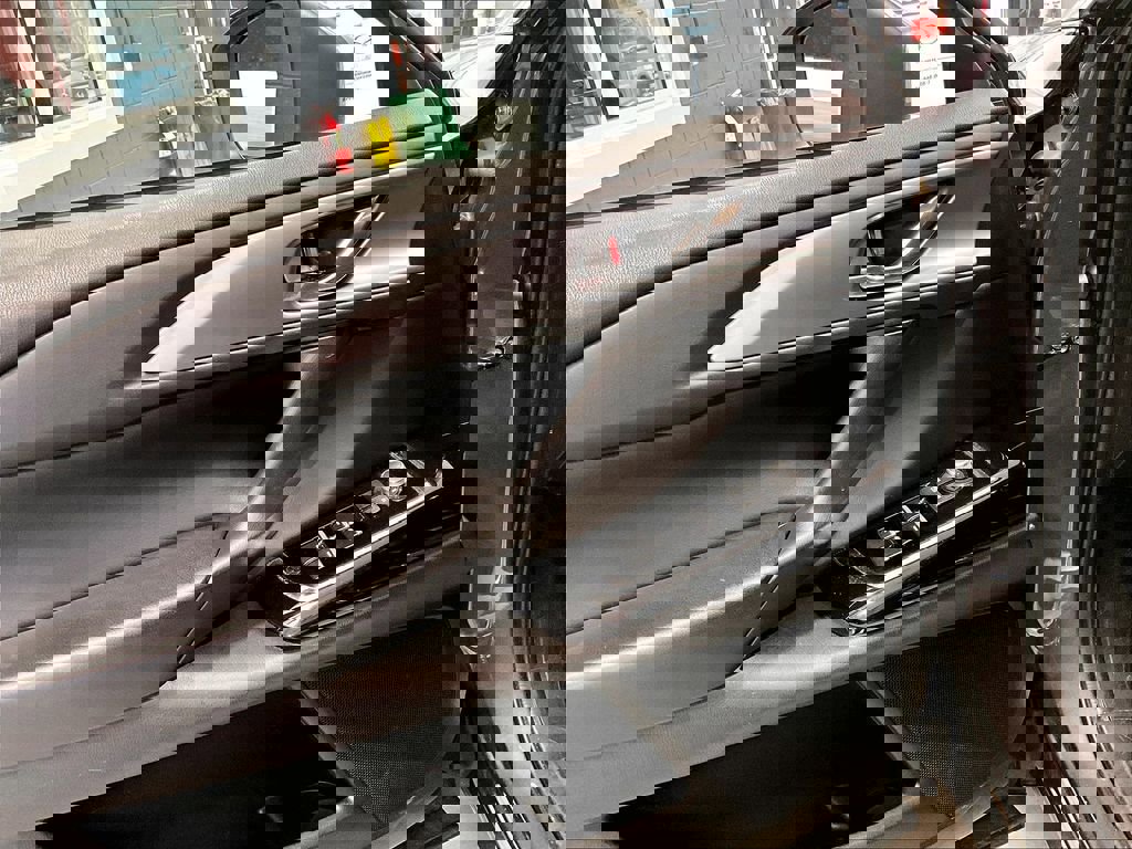 Used 2022 MAZDA CX-9 Touring AWD/4WD image 11