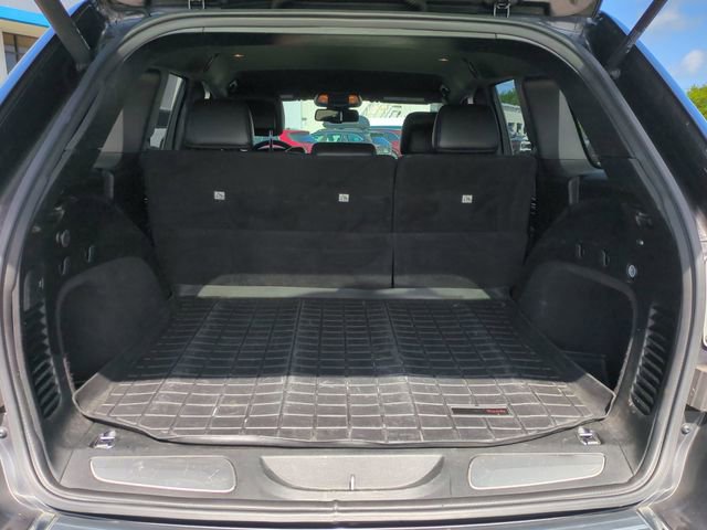 Used 2016 Jeep Grand Cherokee Limited AWD/4WD image 14