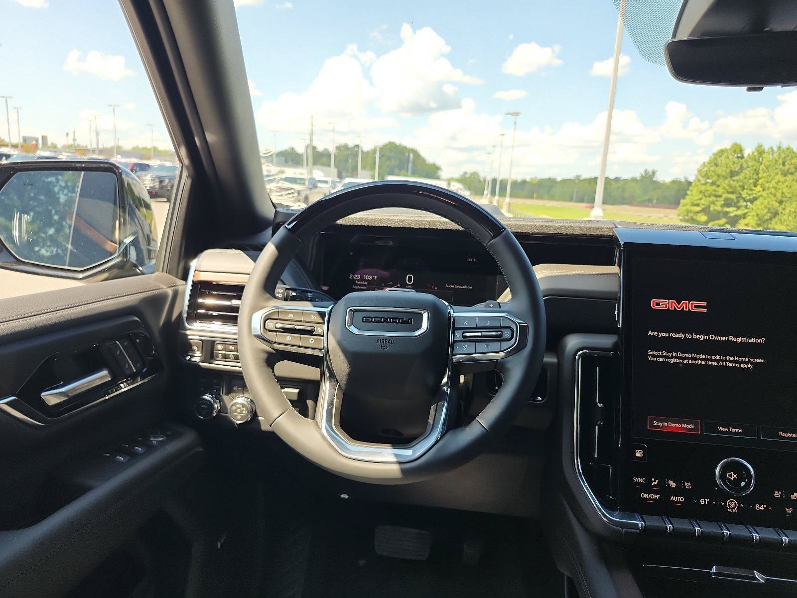 New 2026 GMC Yukon XL Denali w/ Denali Reserve Package AWD/4WD image 12