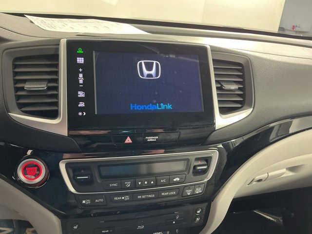 Used 2016 Honda Pilot Elite image 36
