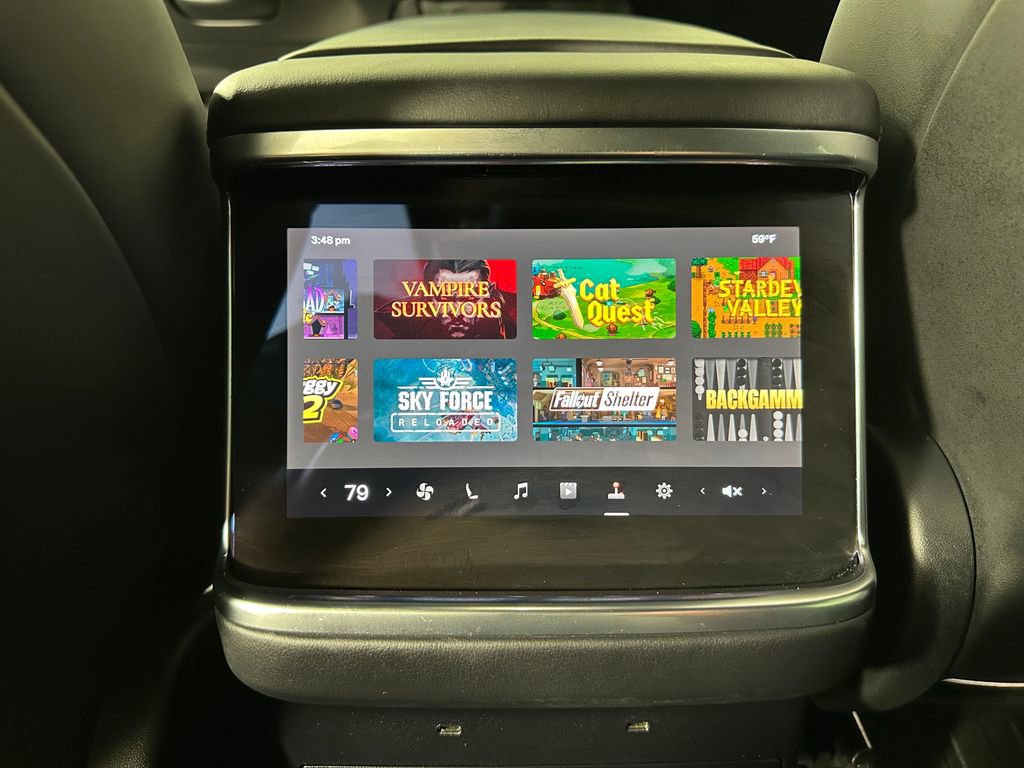 Used 2023 Tesla Model X image 28