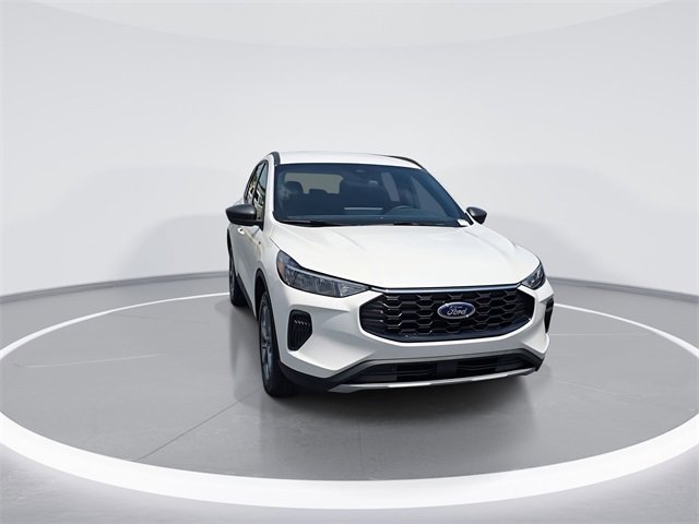 New 2025 Ford Escape ST-Line w/ Equipment Group 301A image 3