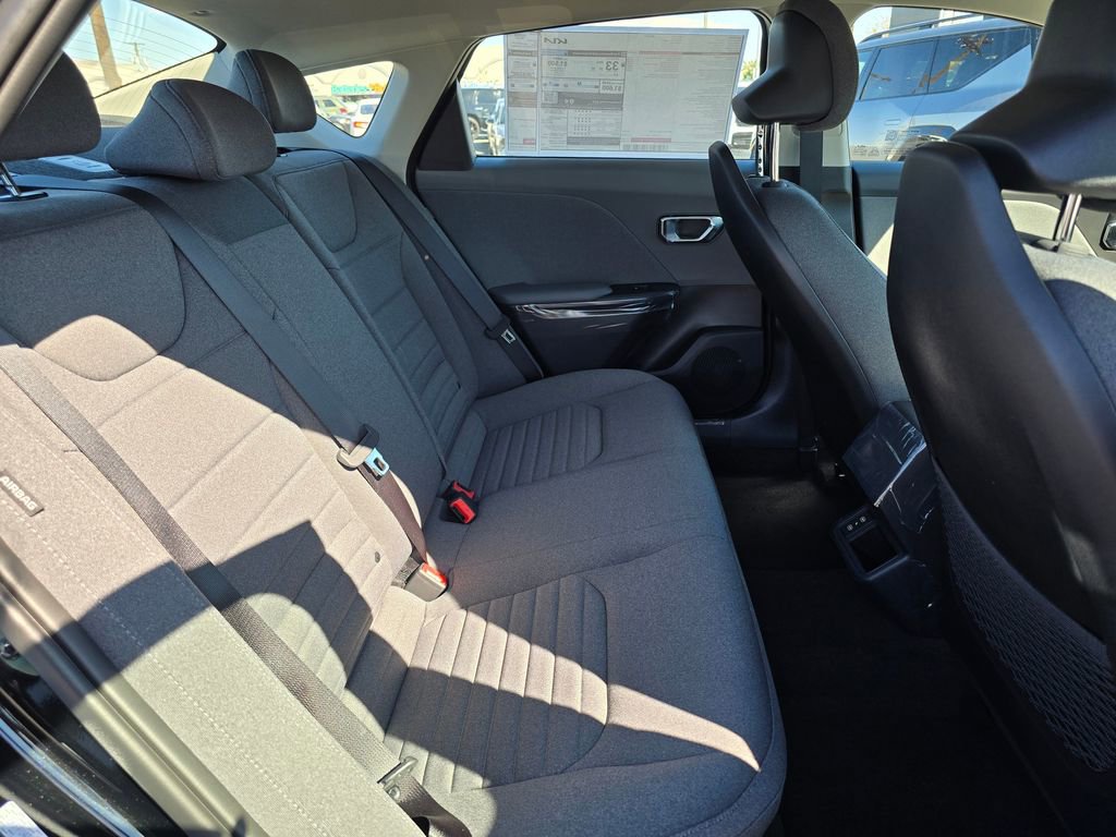 New 2025 Kia K4 EX image 12