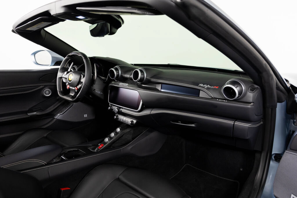 Certified 2023 Ferrari Portofino M RWD image 62