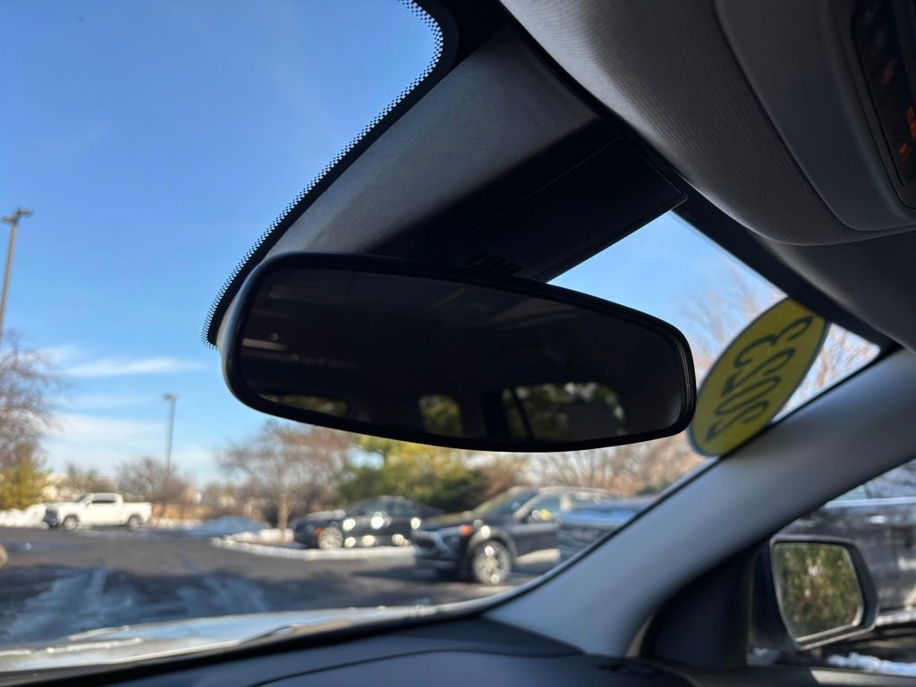 Used 2023 GMC Acadia SLE w/ Driver Convenience Package image 35