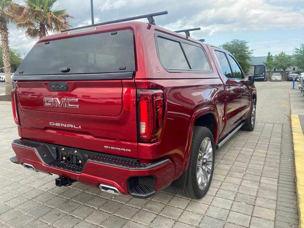 Used 2024 GMC Sierra 1500 Denali AWD/4WD image 5