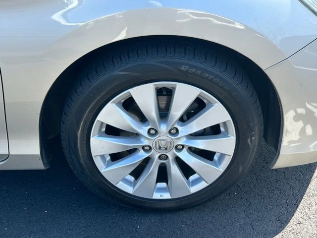 Used 2015 Honda Accord EX-L image 12