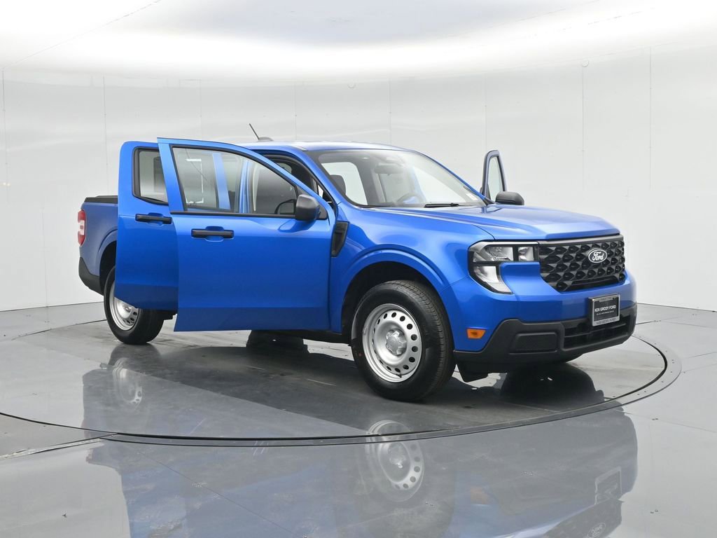 New 2025 Ford Maverick XL image 29