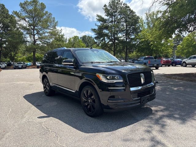 Used 2022 Lincoln Navigator Reserve AWD/4WD image 7