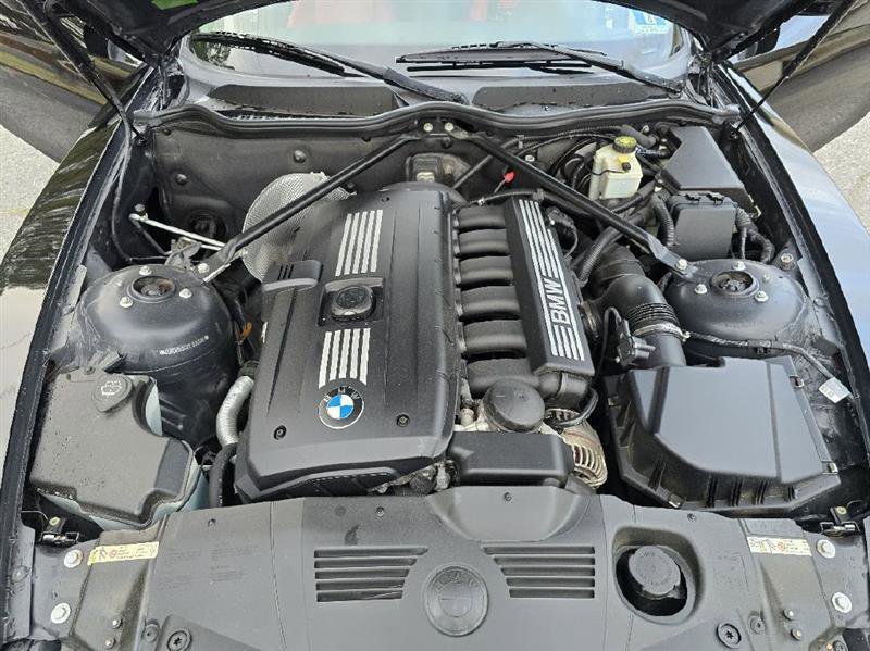 Used 2007 BMW Z4 3.0si image 39