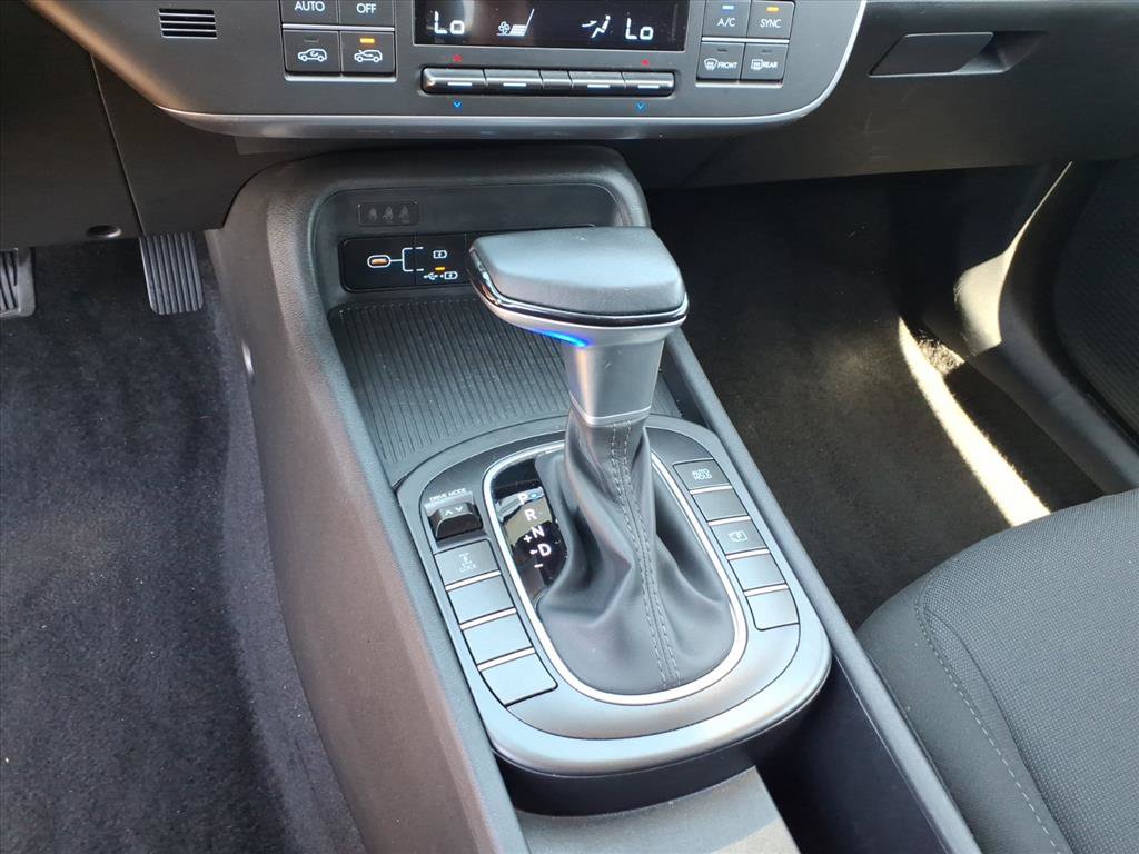 Used 2025 Hyundai Kona SEL AWD/4WD image 10