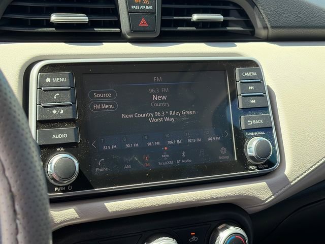 Used 2021 Nissan Versa SV image 19