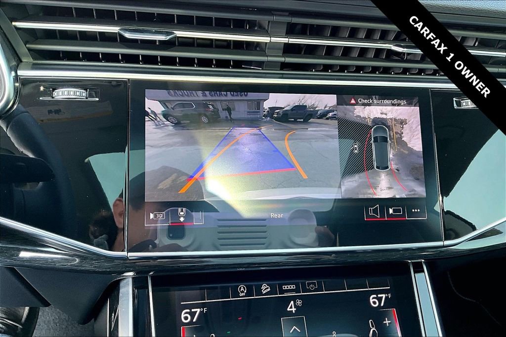 Used 2025 Audi Q8 Premium image 14