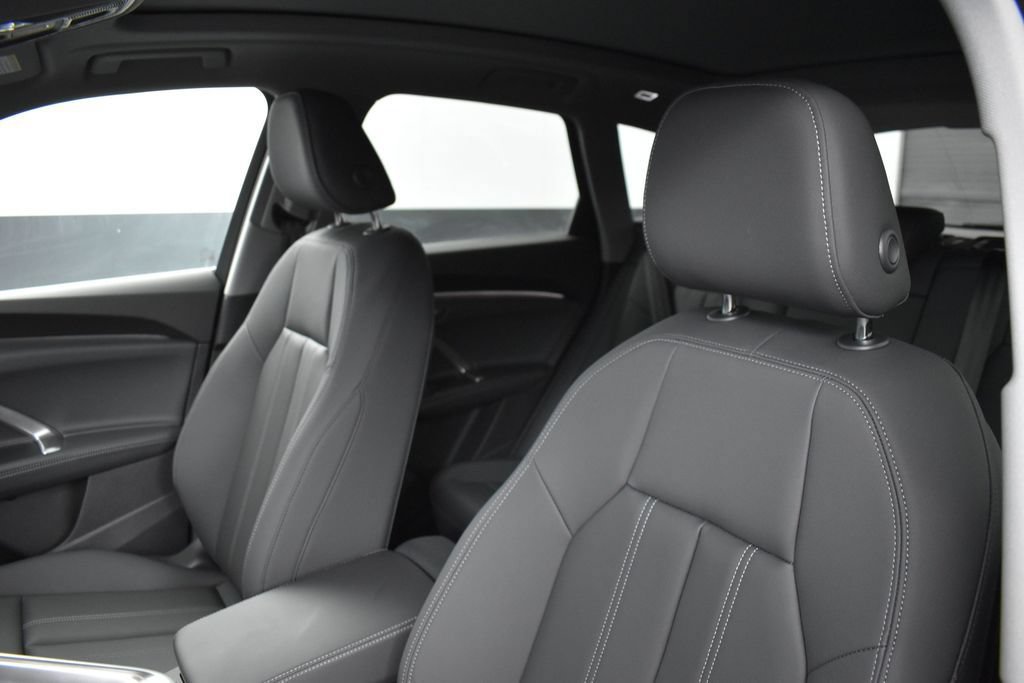 New 2026 Audi Q5 Premium AWD/4WD image 8