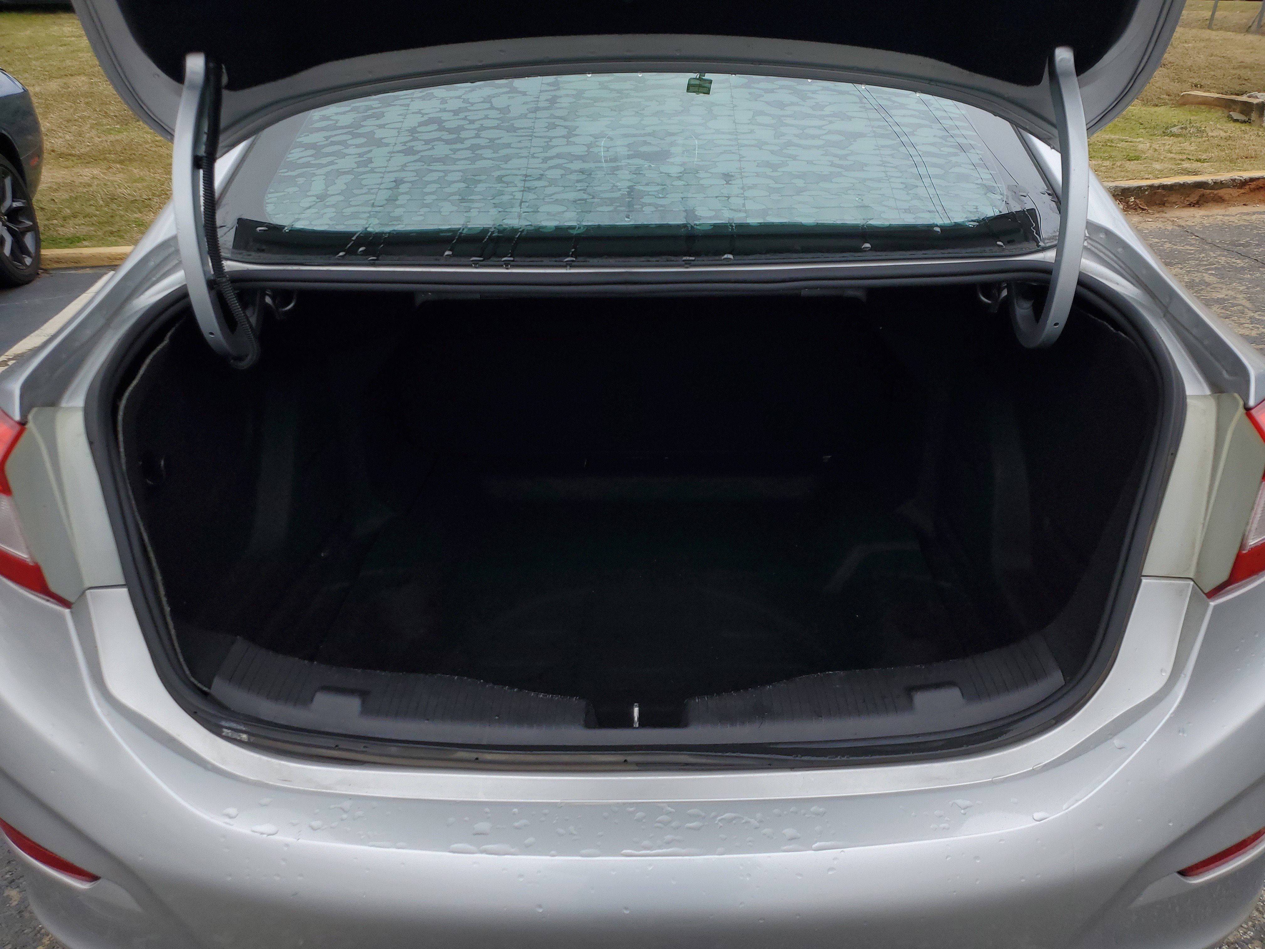 Used 2016 Chevrolet Cruze LS image 9