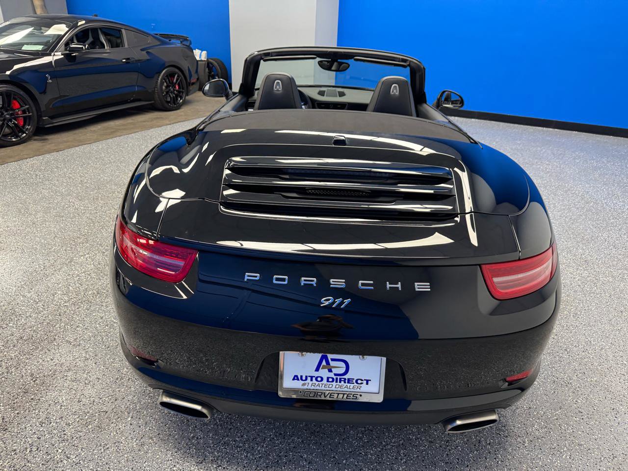 Used 2016 Porsche 911 Carrera Black Edition RWD image 9