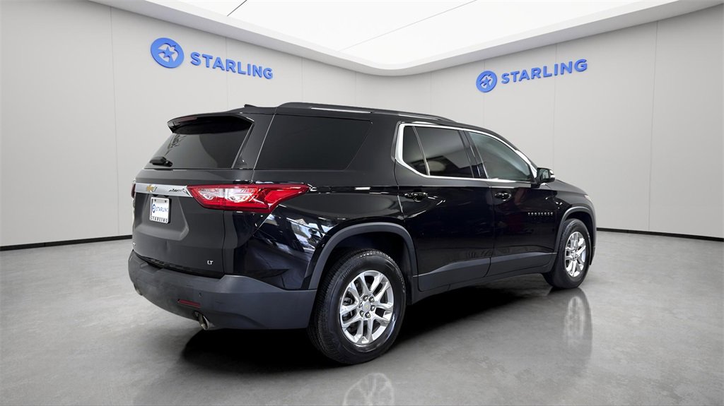 Used 2021 Chevrolet Traverse LT image 9