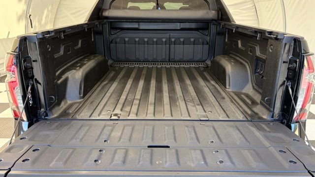 Used 2025 Chevrolet Silverado EV RST image 5