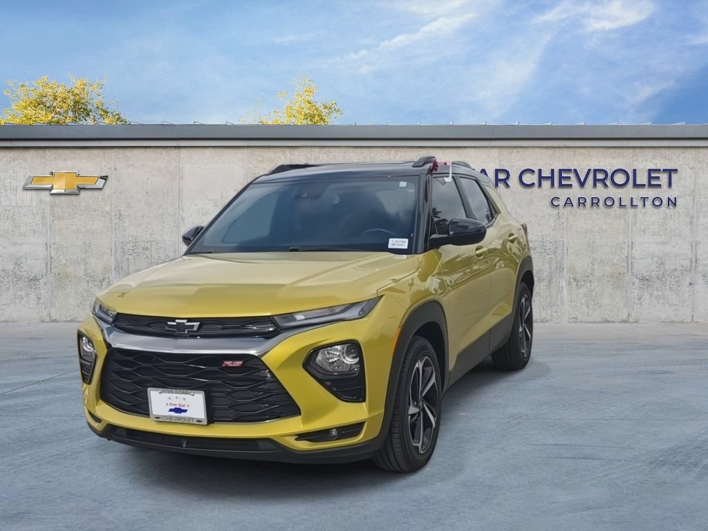 Used 2023 Chevrolet TrailBlazer RS w/ Sun and Liftgate Package FWD image 3