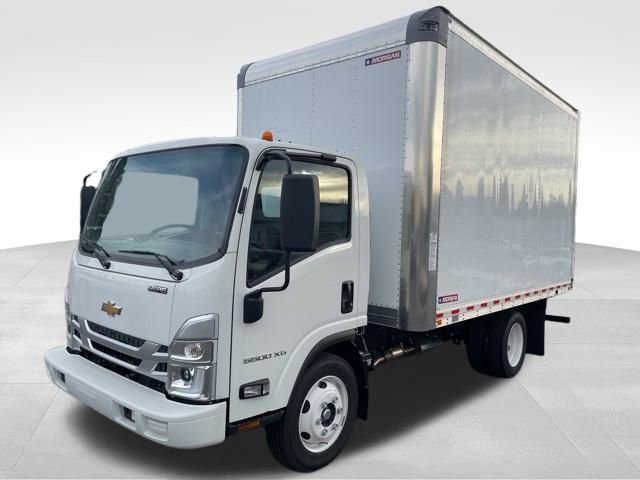 New 2025 Chevrolet Low Cab Forward 5500XG RWD image 16