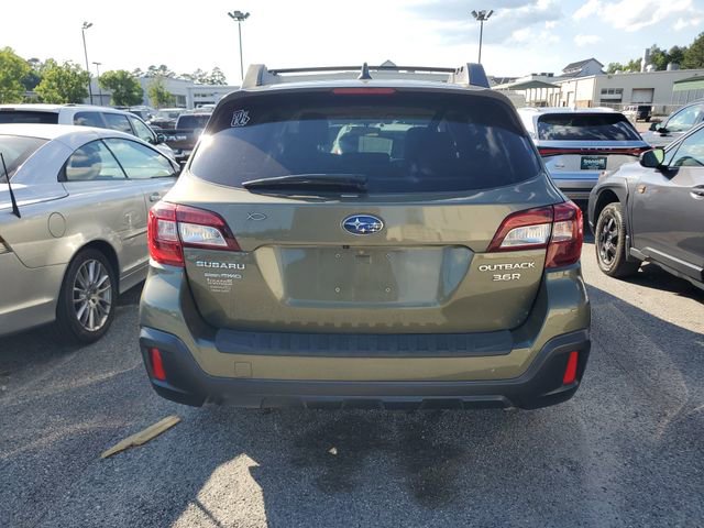 Used 2019 Subaru Outback 3.6R Limited AWD/4WD image 8