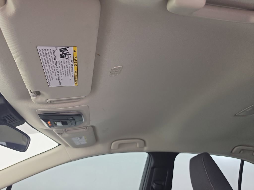 Used 2023 Toyota Corolla LE w/ LE Convenience Package FWD image 23